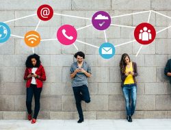 Dampak Medsos Terhadap Cara Berpikir Generasi Muda Ngabang