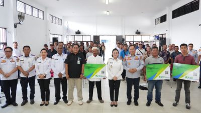 Pemkab Landak Beri Kartu BPJamsostek ke Pekerja Transport